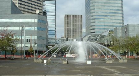 pdxfountain2.jpg